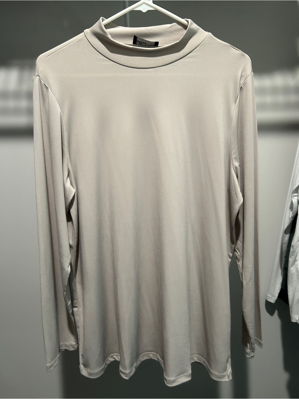 Womens grey long sleeve top